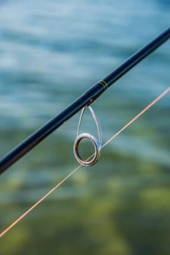 Ultimate Predator Spin & Jig 2,10m 10-30gr -Visbenodigdheden Winkel 5b0056eb3c81e473