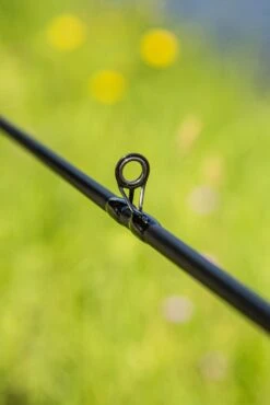 Ultimate Fury Feeder 330cm 15-60gr -Visbenodigdheden Winkel a5b4c1ec2128e591