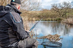 Preston Edge Monster Margin Pole 8,5m -Visbenodigdheden Winkel a5c7e517bf2dfed1