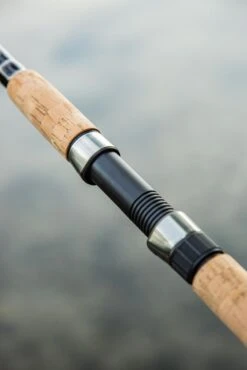 Ultimate Recruit Feeder 330 Cork -Visbenodigdheden Winkel e1bed7779f720fb2